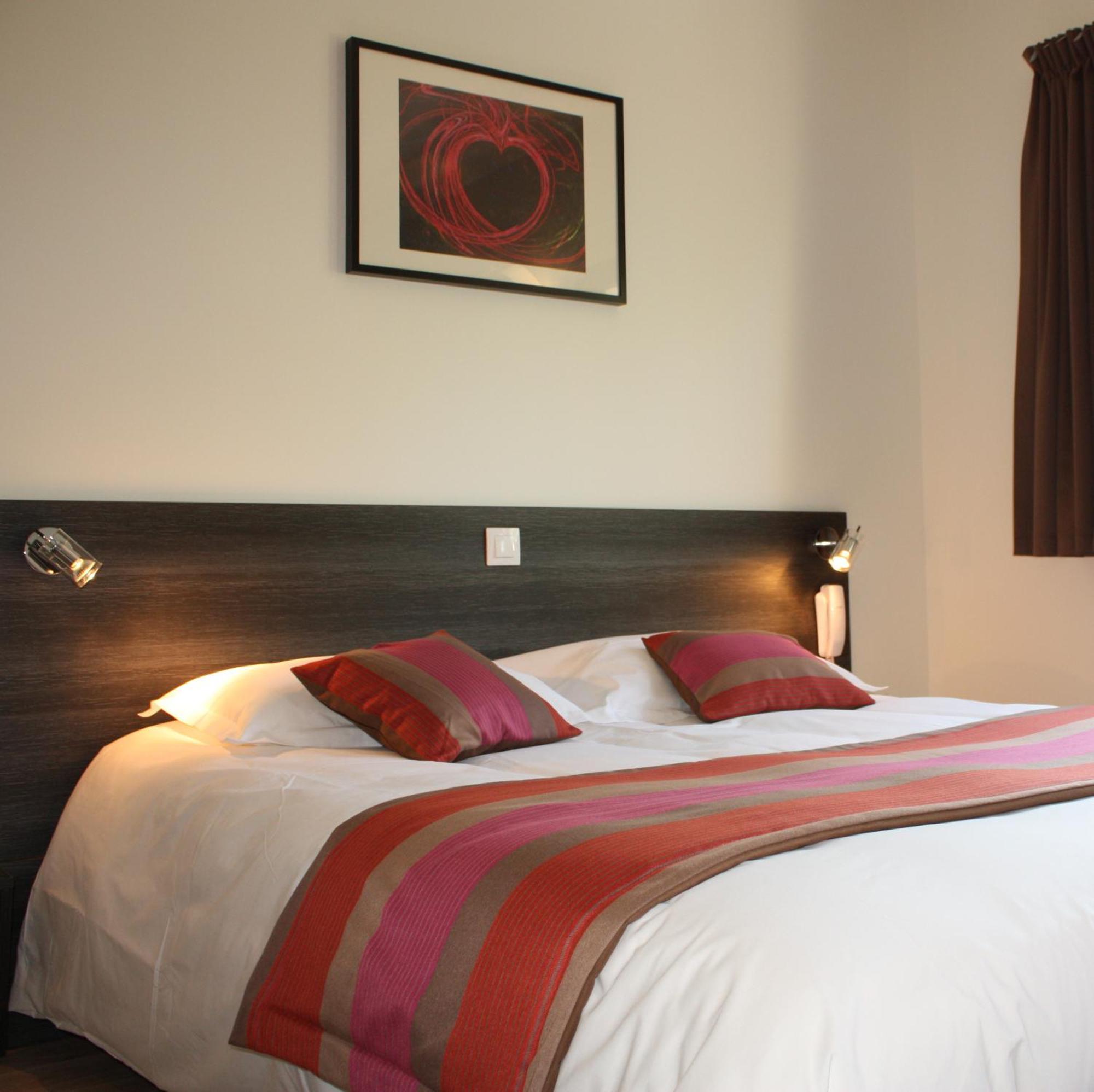 Cote Hotel Légny Екстериор снимка