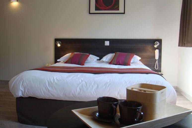 Cote Hotel Légny Екстериор снимка